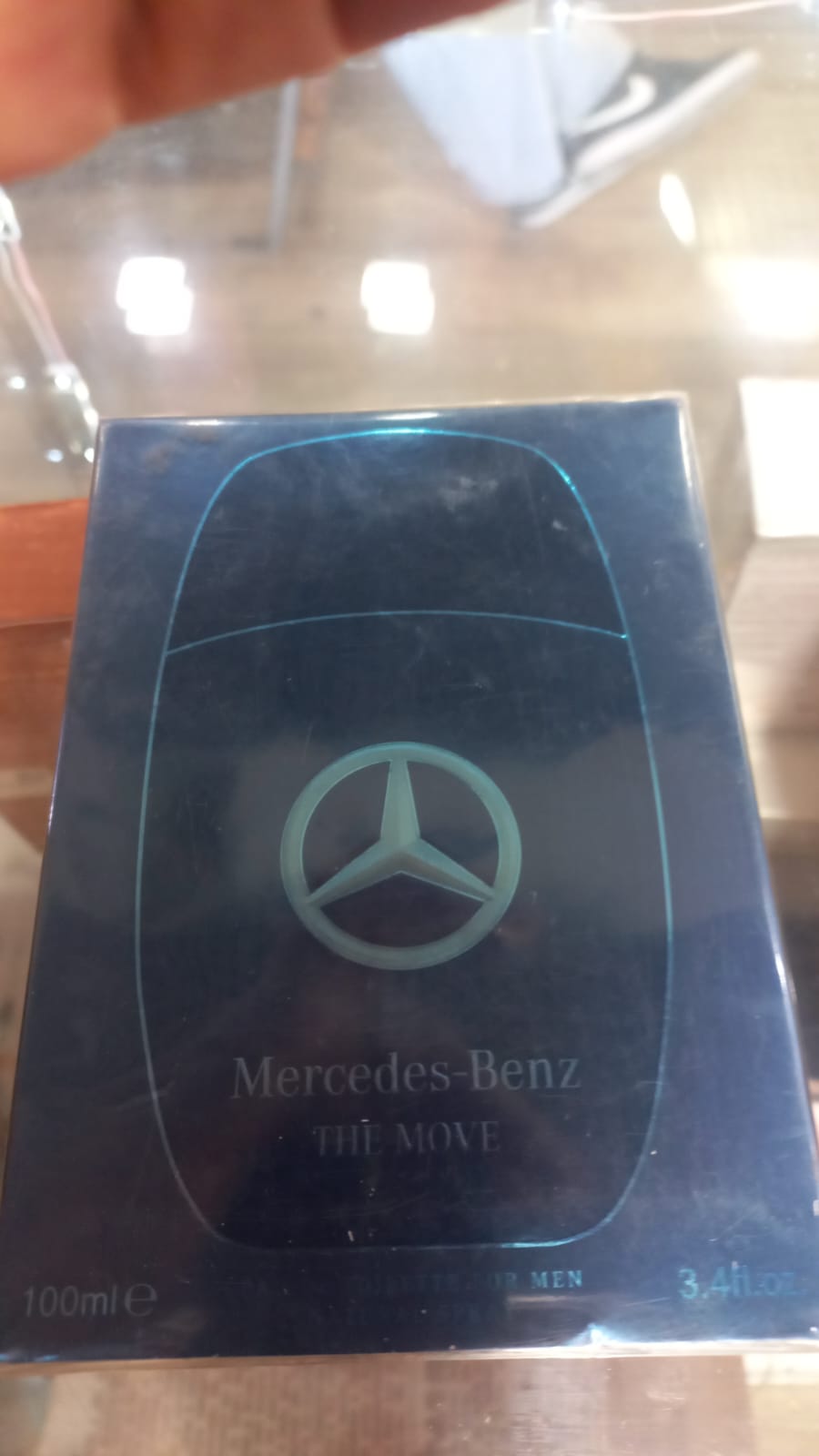 Caixa do perfume Mercedes-Benz The Move Eau de Toilette
